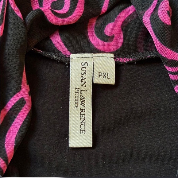 Blouse - Picture 2 of 3